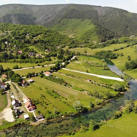 Villa Smjestaj Na Selu Stankovic - Pliva Sipovo Exterior foto